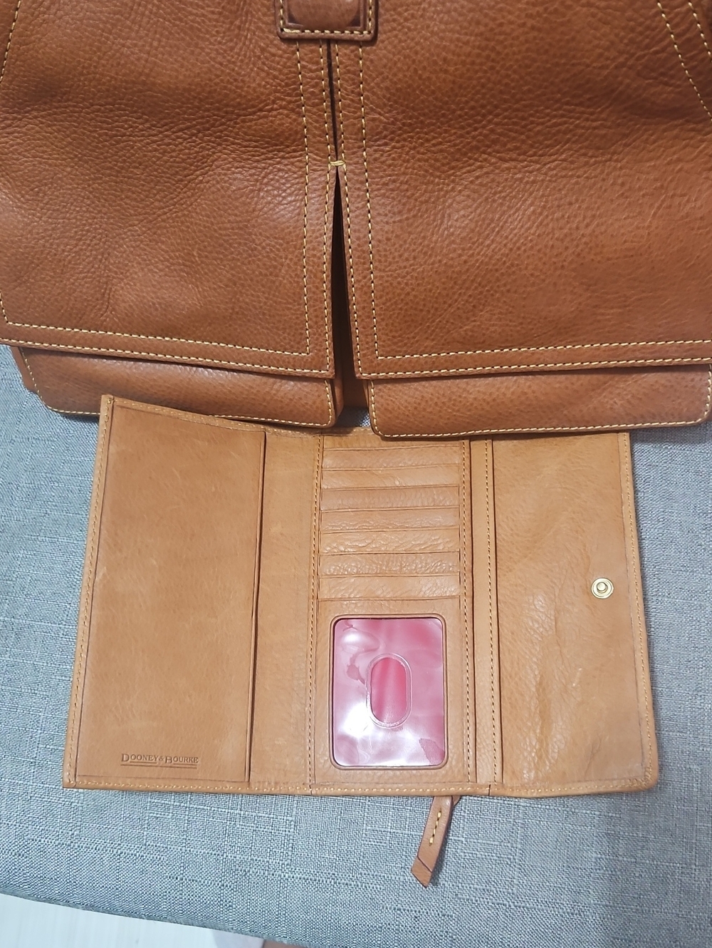 Doonney & Bourke Kingston Hobo And Wallet - Picture 14 of 17